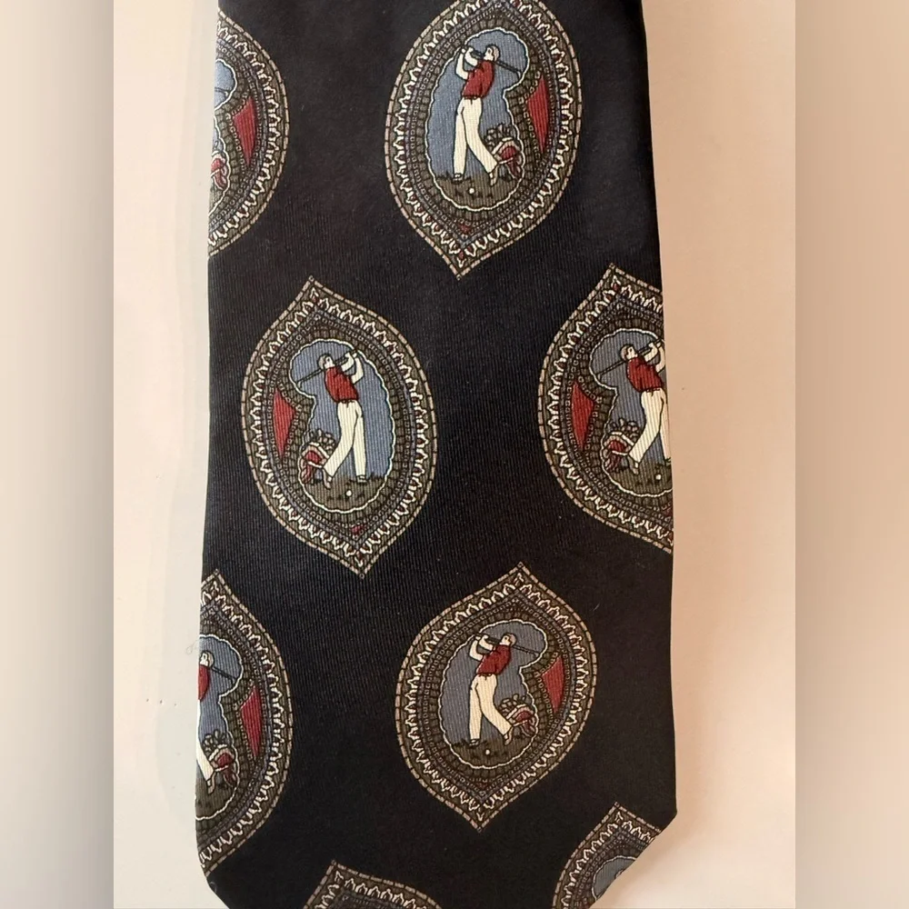 Vintage golfer tie